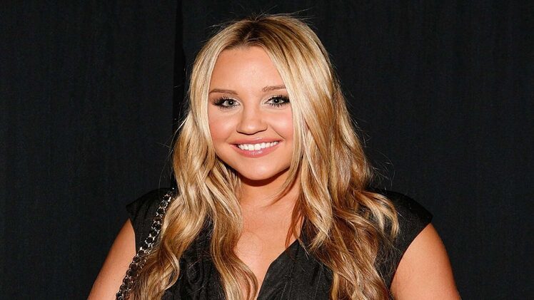 Amanda Bynes Bio, Age, Net Worth, Height Weight and Much More