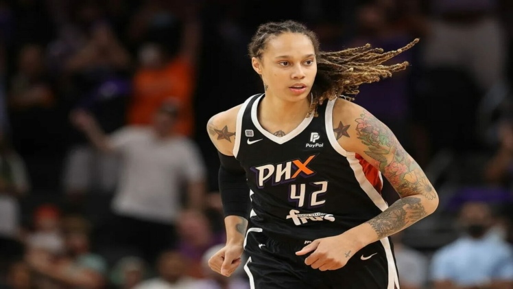 Brittney Griner Bio, Age, Net Worth, Height Weight and Much More
