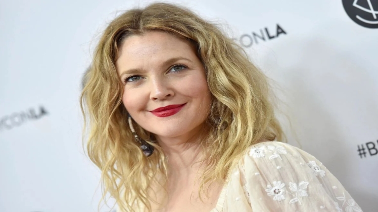 Drew Barrymore Bio, Age, Net Worth, Height Weight And Much More ...