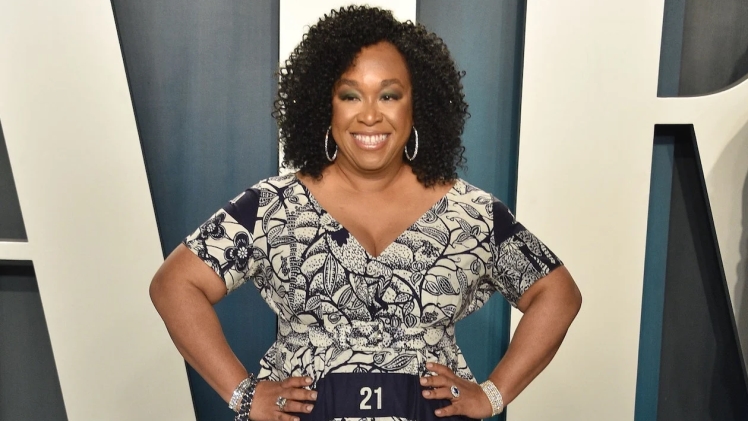 Shonda Rhimes Bio, Age, Net Worth, Height Weight and Much More